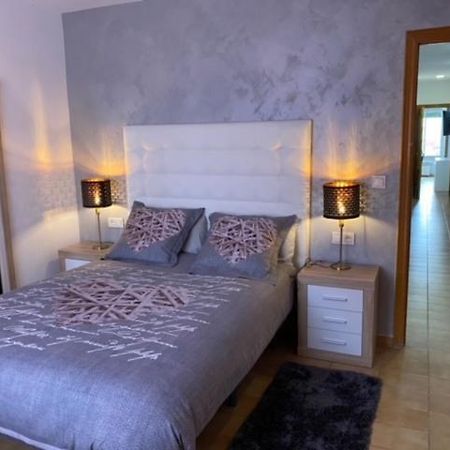 Appartement Piso céntrico con Parking a 20min de Barcelona à Terrassa Extérieur photo