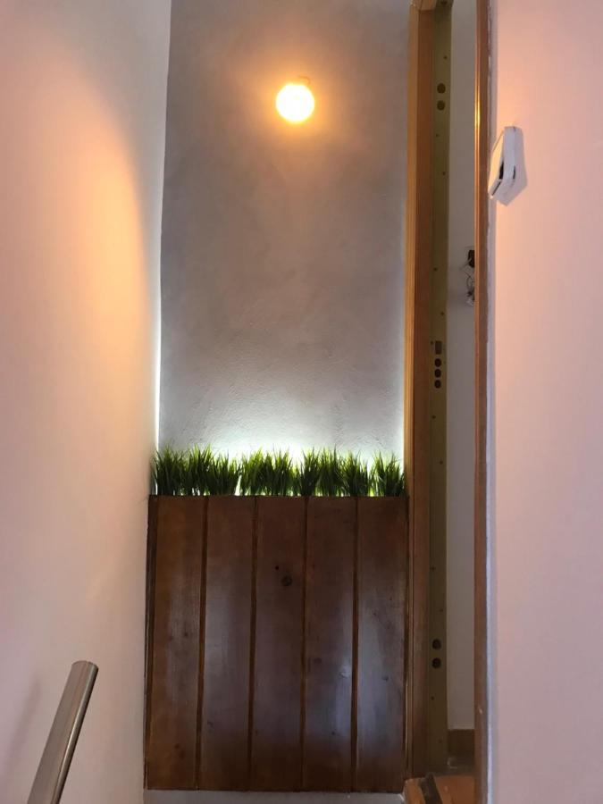 Appartement Piso céntrico con Parking a 20min de Barcelona à Terrassa Extérieur photo