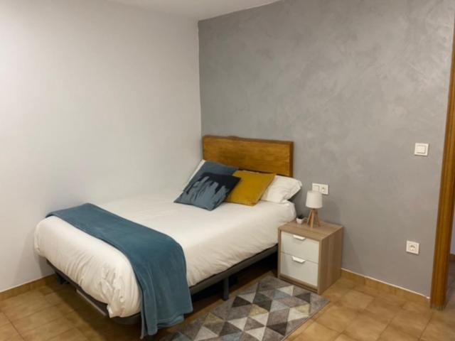 Appartement Piso céntrico con Parking a 20min de Barcelona à Terrassa Extérieur photo